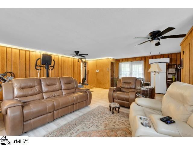 117 Martin Lane, Cowpens, SC 29330