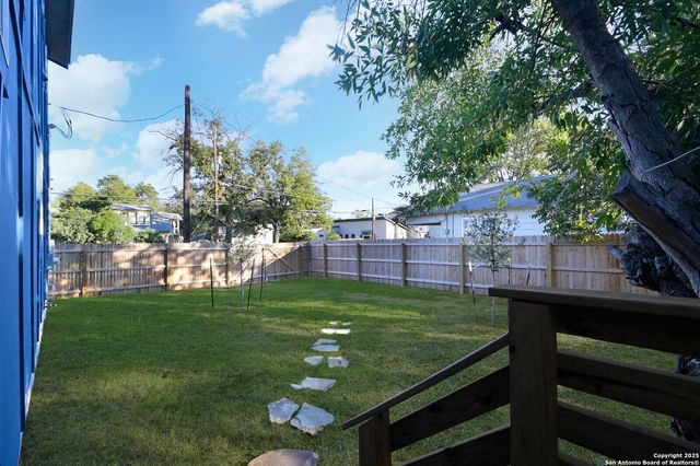 1448 Montana, San Antonio, TX 78203