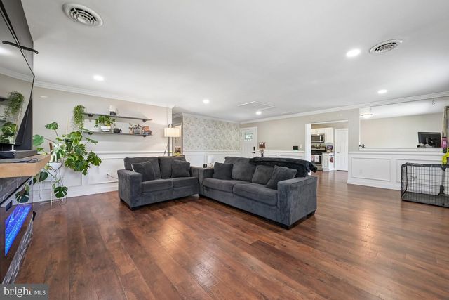 14 POTTER LN, Willingboro, NJ 08046
