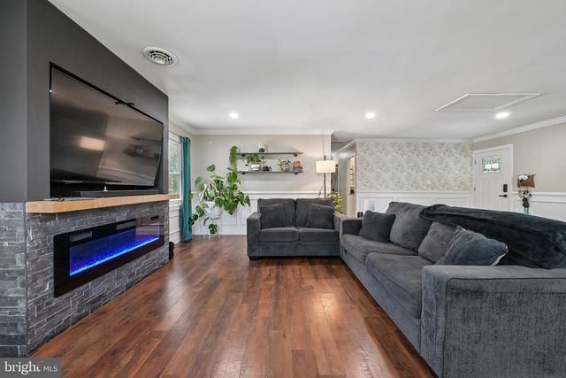 14 POTTER LN, Willingboro, NJ 08046