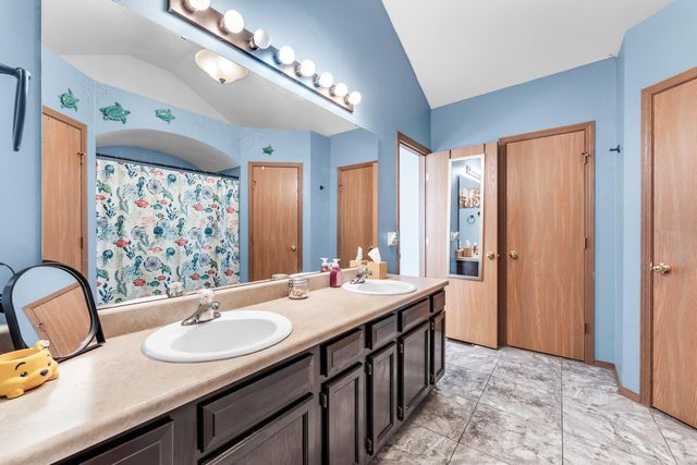 424 N Century Place, Republic, MO 65738