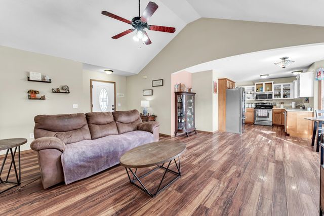 424 N Century Place, Republic, MO 65738