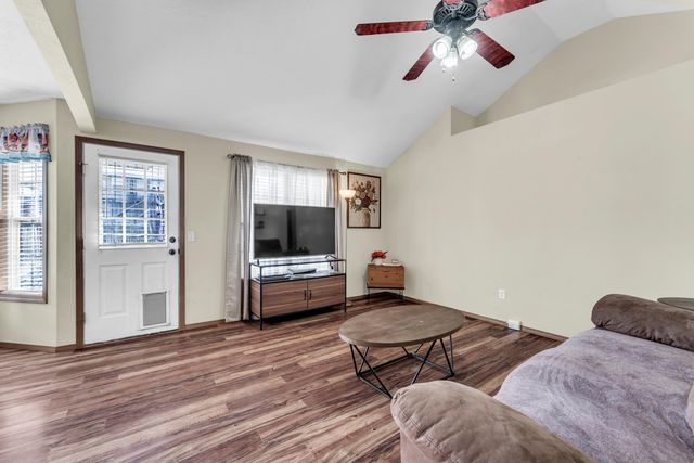 424 N Century Place, Republic, MO 65738