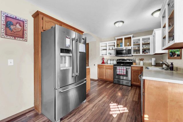 424 N Century Place, Republic, MO 65738