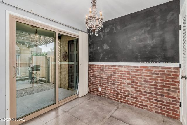 418 N Dodge Boulevard, Tucson, AZ 85716