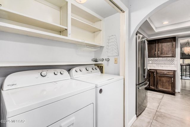 418 N Dodge Boulevard, Tucson, AZ 85716