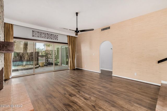 418 N Dodge Boulevard, Tucson, AZ 85716