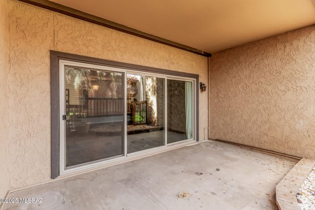 418 N Dodge Boulevard, Tucson, AZ 85716
