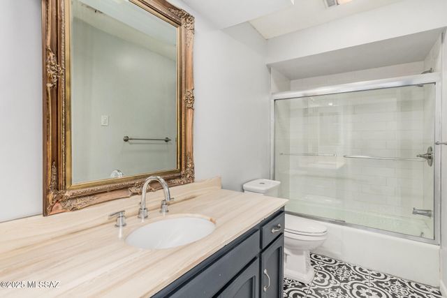 418 N Dodge Boulevard, Tucson, AZ 85716