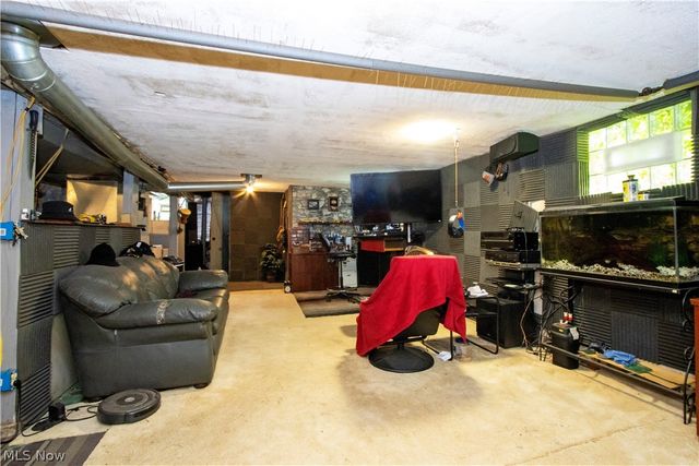 709 Longview Avenue, Akron, OH 44307