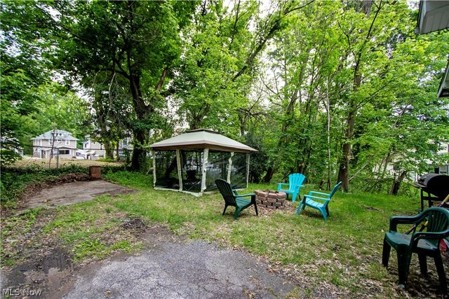 709 Longview Avenue, Akron, OH 44307