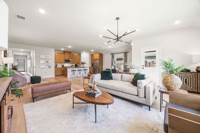 557 Stone Hollow Drive, Van Alstyne, TX 75495