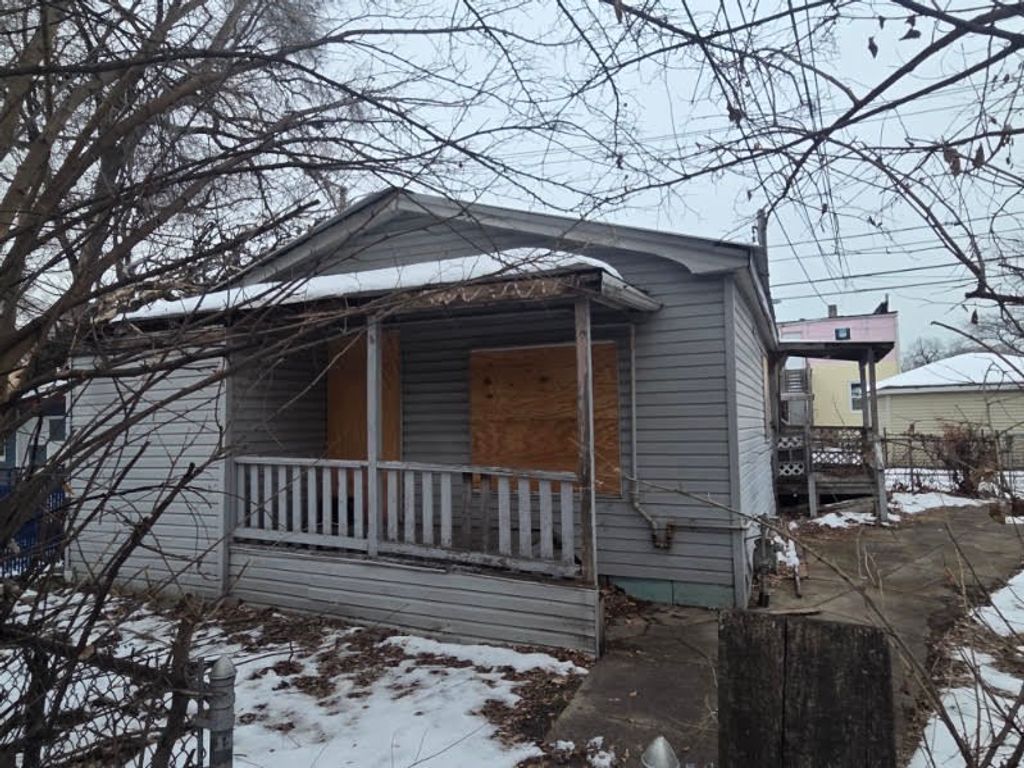 9217 S Perry Avenue, Chicago, IL 60628 — photo 4