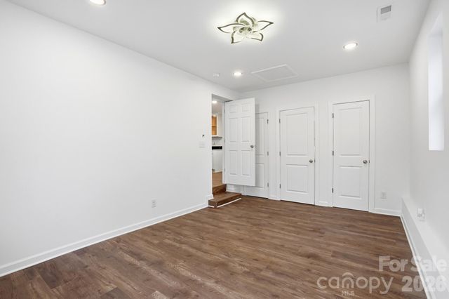 704 W Border Street, Dallas, NC 28034