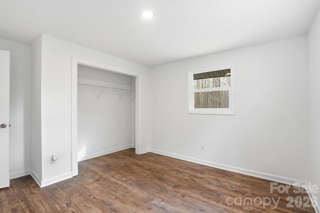 704 W Border Street, Dallas, NC 28034