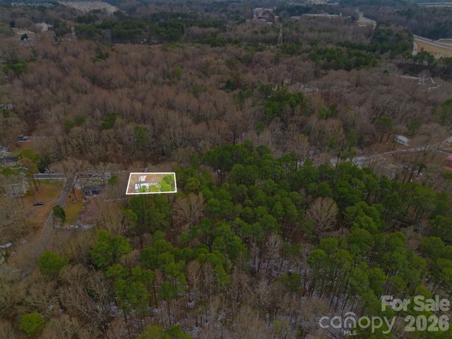 704 W Border Street, Dallas, NC 28034