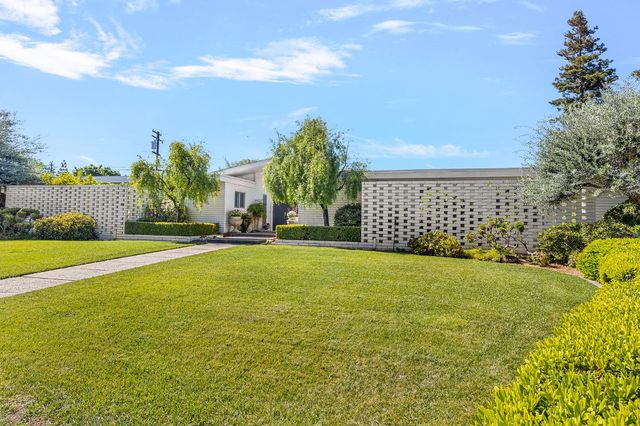 3400 Norwich Ln, Modesto, CA 95350