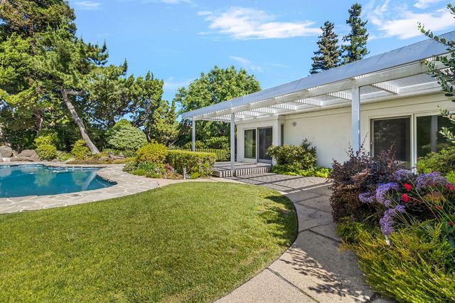 3400 Norwich Ln, Modesto, CA 95350