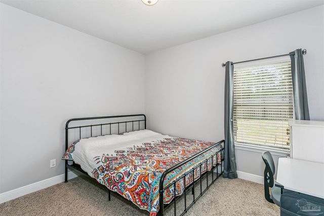 3588 Whitetail Ln, Pensacola, FL 32526