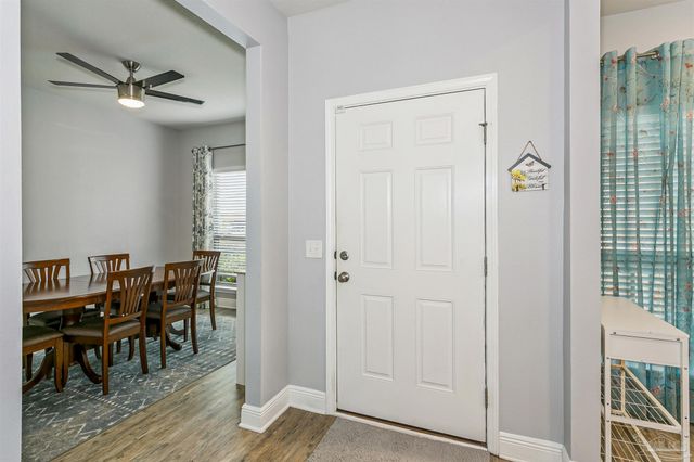 3588 Whitetail Ln, Pensacola, FL 32526