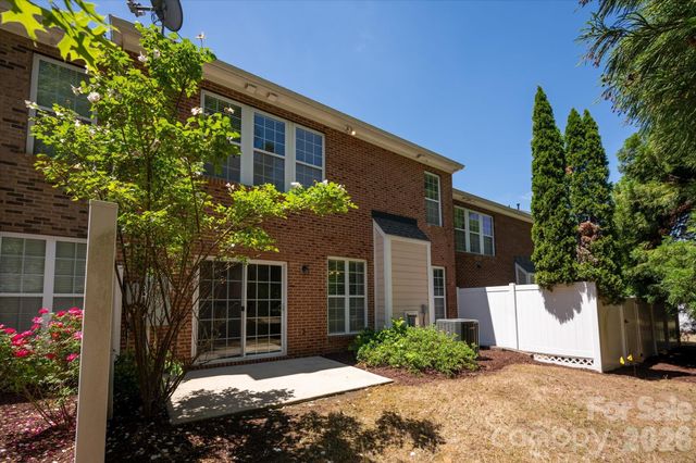 15551 Canmore Street, Charlotte, NC 28277