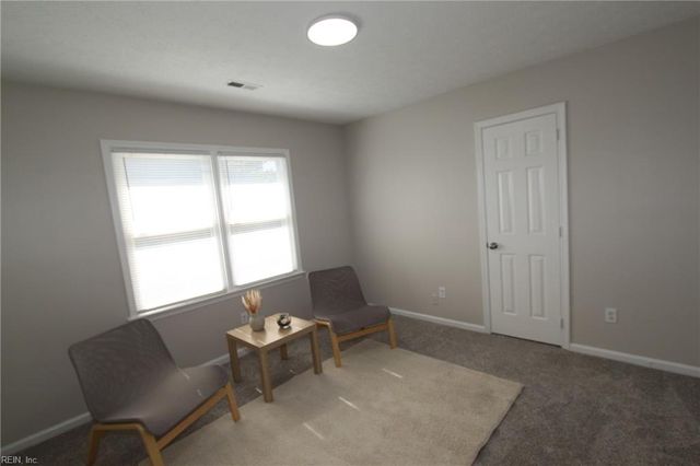 734 Gunby RD, Newport News, VA 23601