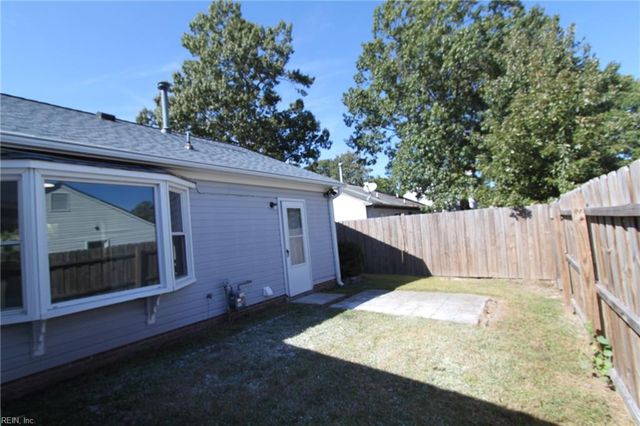 734 Gunby RD, Newport News, VA 23601