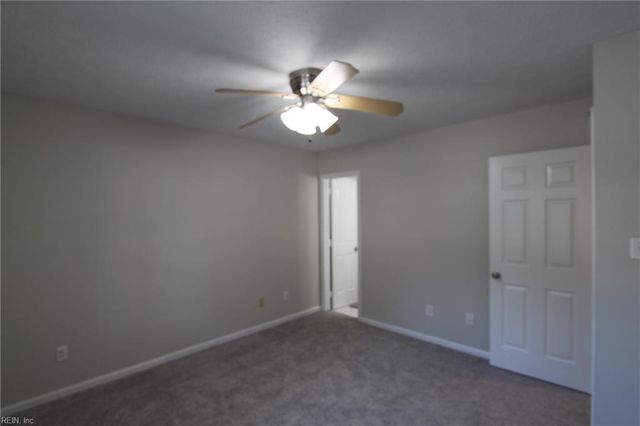 734 Gunby RD, Newport News, VA 23601