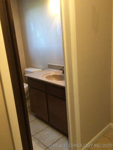 1213 NE 5th Street, Pryor, OK 74361