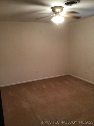 1213 NE 5th Street, Pryor, OK 74361