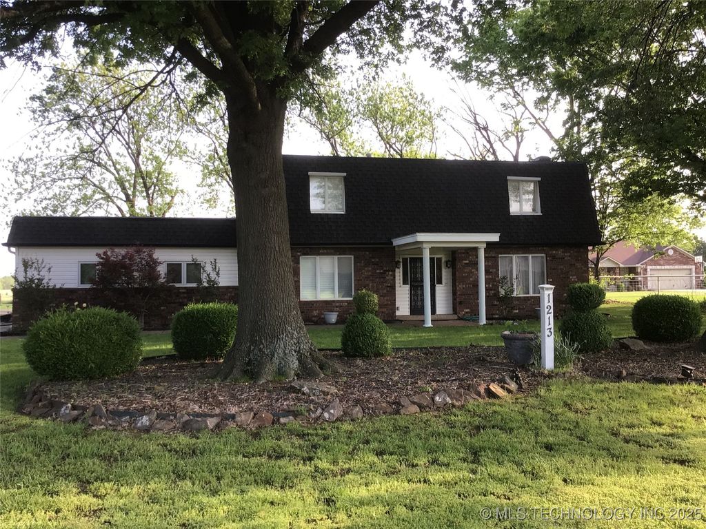 1213 NE 5th Street, Pryor, OK 74361