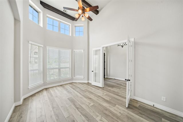 17401 Orchid Falls Lane, Conroe, TX 77302