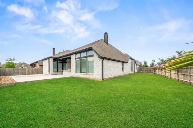 17401 Orchid Falls Lane, Conroe, TX 77302