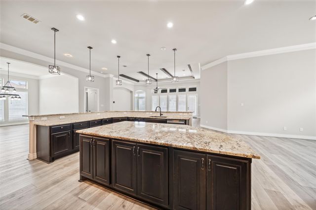 17401 Orchid Falls Lane, Conroe, TX 77302