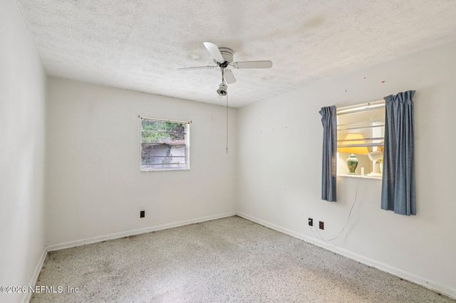 2061 AZALEA Lane, Orange Park, FL 32073