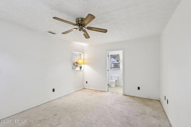 2061 AZALEA Lane, Orange Park, FL 32073