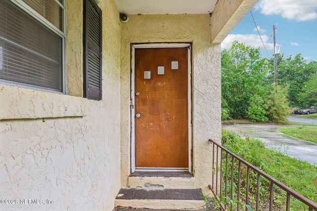 2061 AZALEA Lane, Orange Park, FL 32073