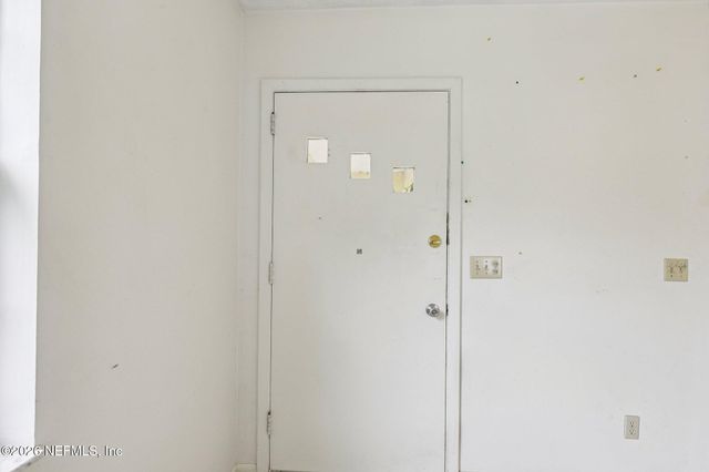 2061 AZALEA Lane, Orange Park, FL 32073