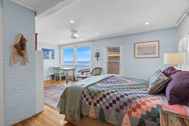 535 Commercial St 2, Provincetown, MA 02657