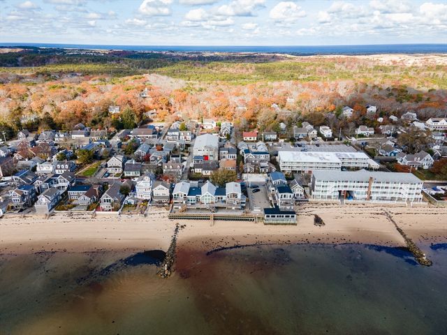 535 Commercial St 2, Provincetown, MA 02657