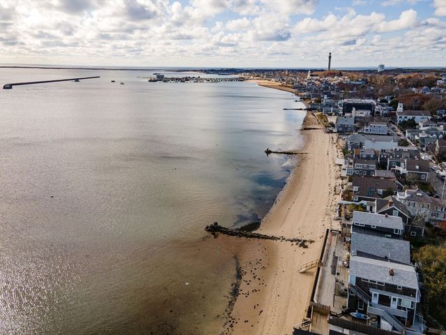 535 Commercial St 2, Provincetown, MA 02657