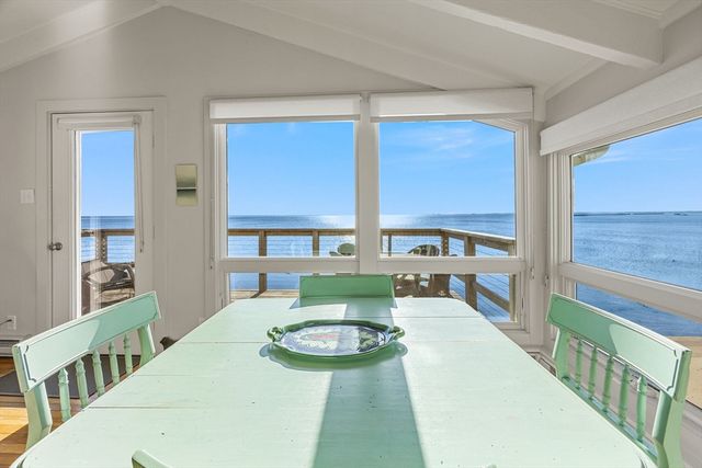 535 Commercial St 2, Provincetown, MA 02657