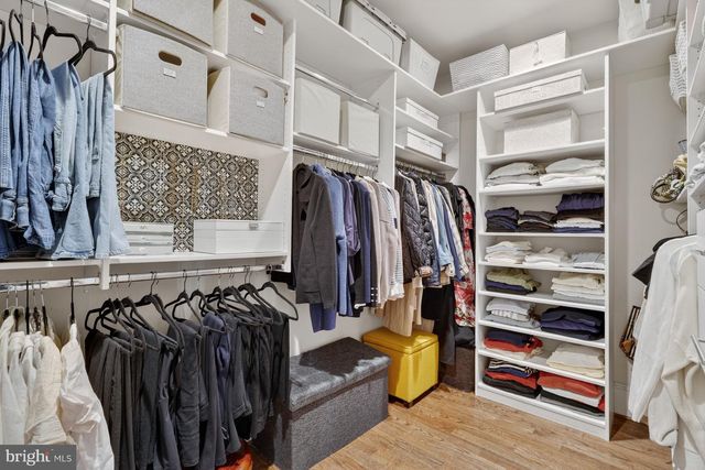 9304 EWING DR, Bethesda, MD 20817