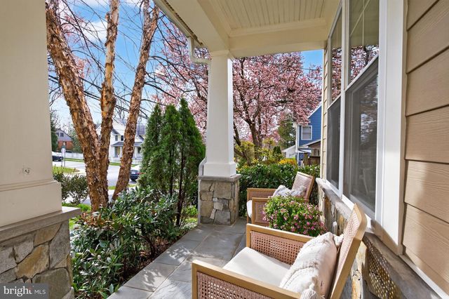 9304 EWING DR, Bethesda, MD 20817