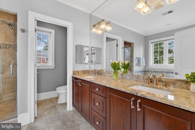 9304 EWING DR, Bethesda, MD 20817