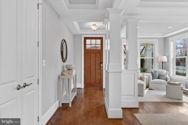 9304 EWING DR, Bethesda, MD 20817