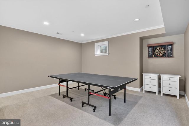 9304 EWING DR, Bethesda, MD 20817