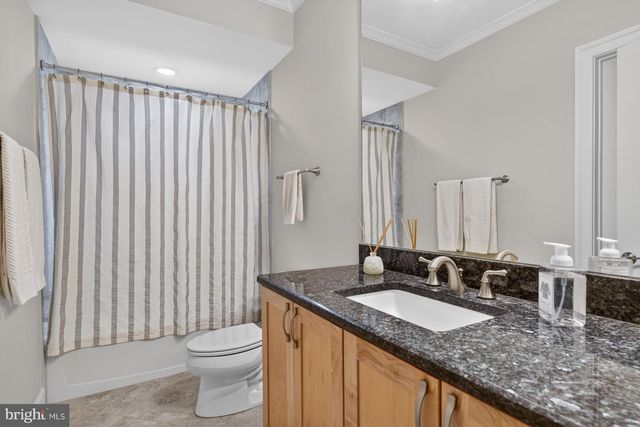 9304 EWING DR, Bethesda, MD 20817