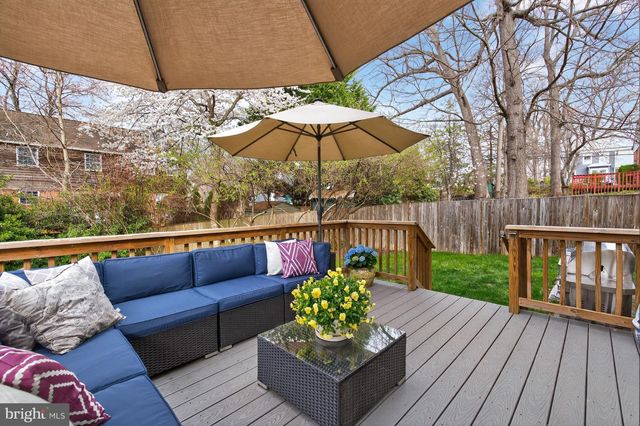 9304 EWING DR, Bethesda, MD 20817