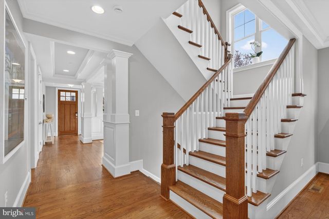 9304 EWING DR, Bethesda, MD 20817